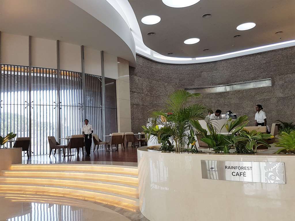 The Stanley Hotel & Suites Porto Moresby Restaurante foto