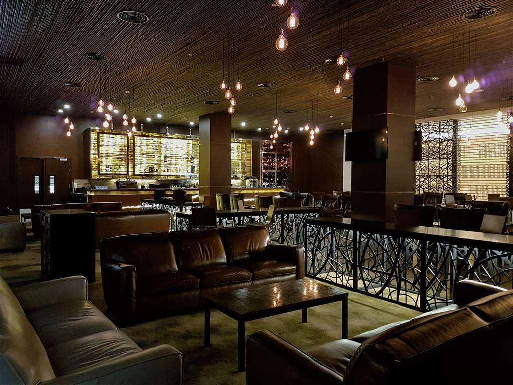 The Stanley Hotel & Suites Porto Moresby Restaurante foto