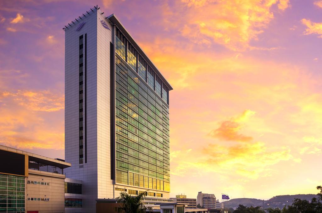 The Stanley Hotel & Suites Porto Moresby Exterior foto