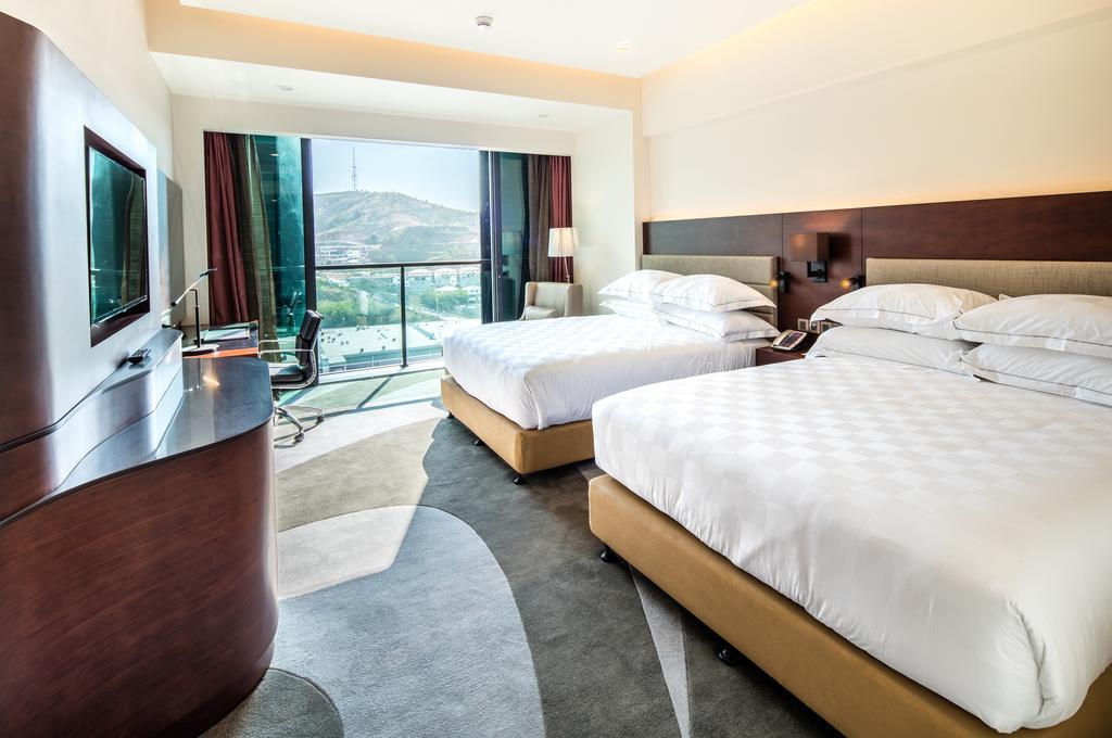 The Stanley Hotel & Suites Porto Moresby Exterior foto