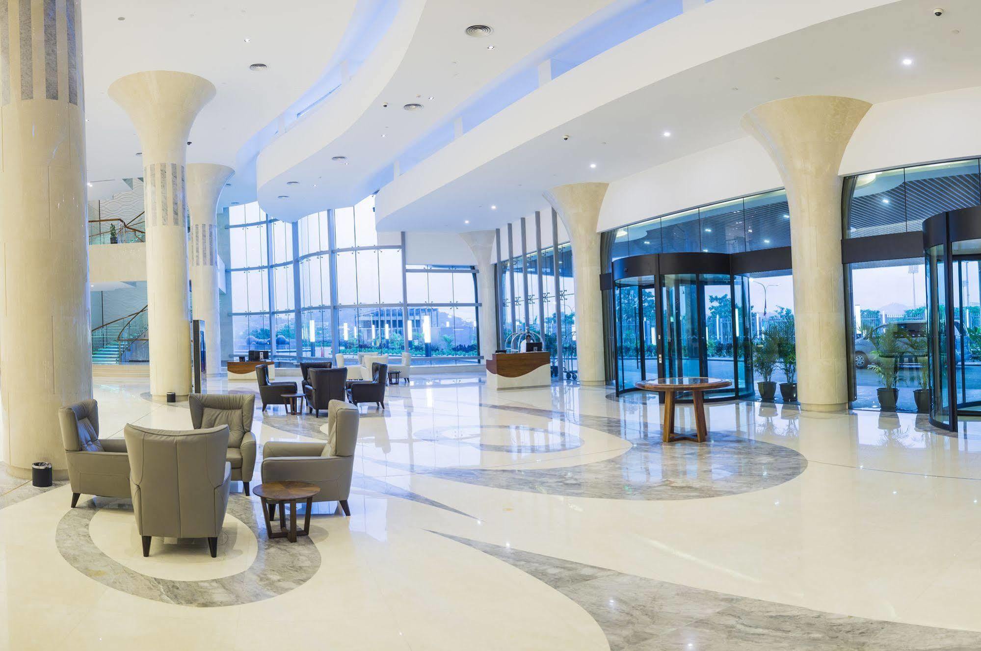 The Stanley Hotel & Suites Porto Moresby Exterior foto
