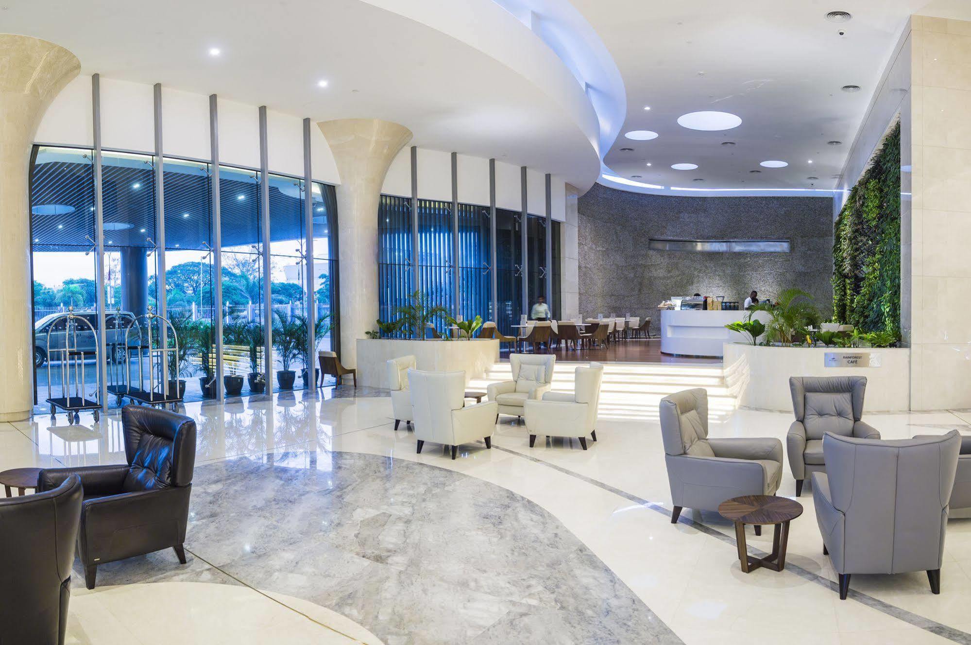 The Stanley Hotel & Suites Porto Moresby Exterior foto